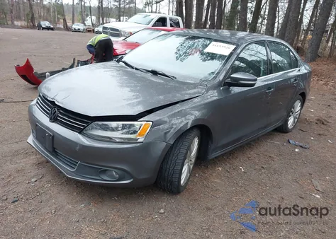2014 Volkswagen Jetta 1.8T Sel из США, поврежденный, VIN 3VWL17AJ2EM375917